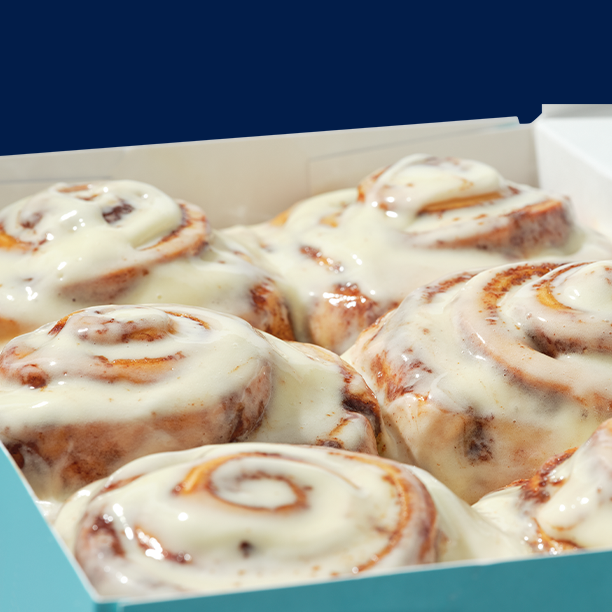 シナボン ページ Cinnabon® Bakery Menu: Drink & Cinnamon Roll Menu