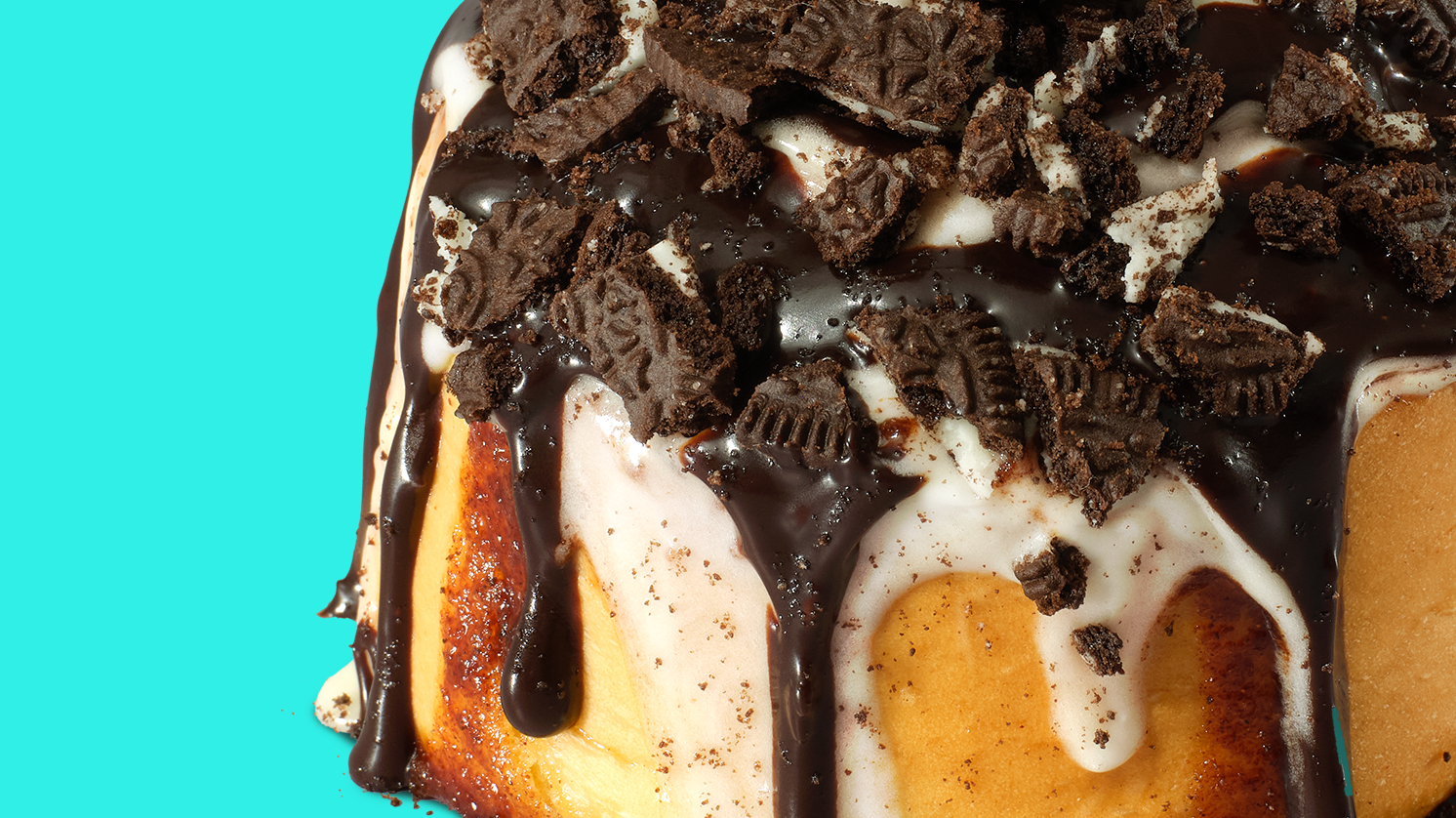 Oreo Bon | Topped Cinnamon Rolls | Cinnabon